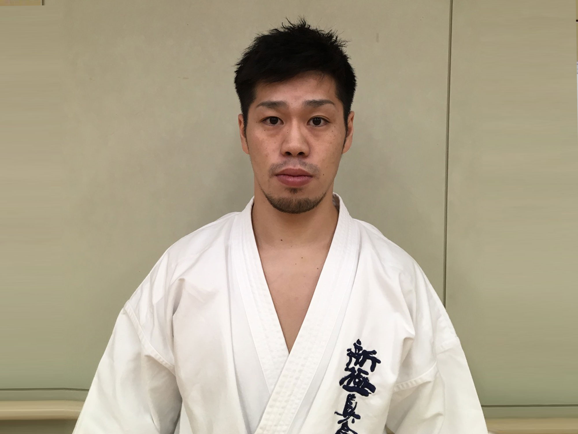 サービス名